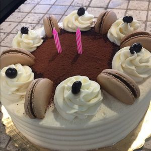 Meet your Posher, Eva